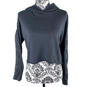 PINK Victoria’s Secret Lace Up Sleeves Crop Hoodie Sweater M